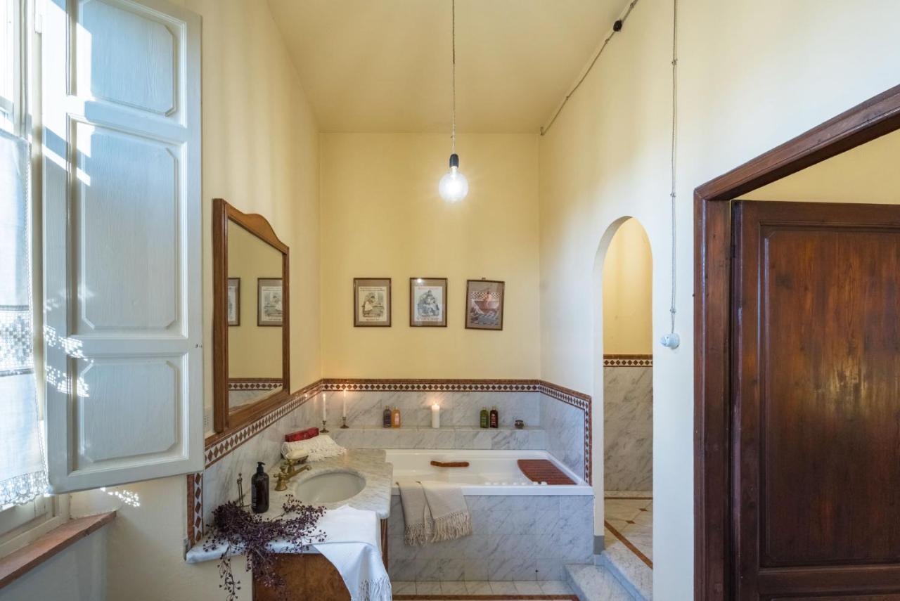 Villa Ines Charme Near Lucca Altopascio Exteriör bild